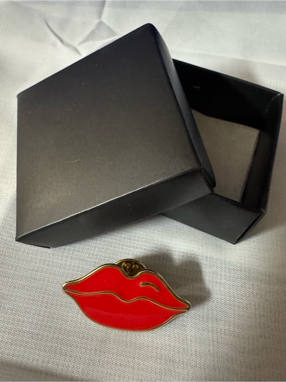 🫦 “Kiss me like you mean it!” Red Lip Enamel Pin — NWT comes in/with black box